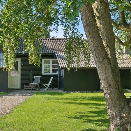 Dufa - 200m To The Fjord By Interhome * Føllenslev